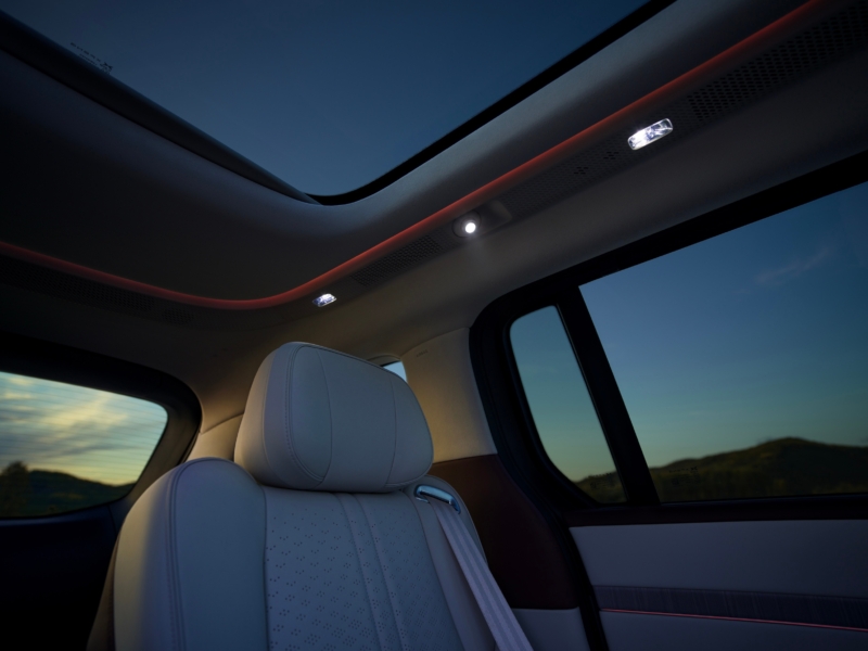 XPeng X9 EREV charging port